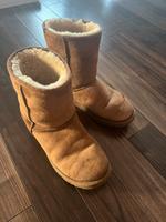 UGG Winter Stiefel Boots Gr 39 hell braun * Niedersachsen - Osterode am Harz Vorschau