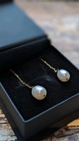 Perlen-Ohrringe Gold Large Pearl Drop Ear ThreadersLily & Roo Nordrhein-Westfalen - Leichlingen Vorschau