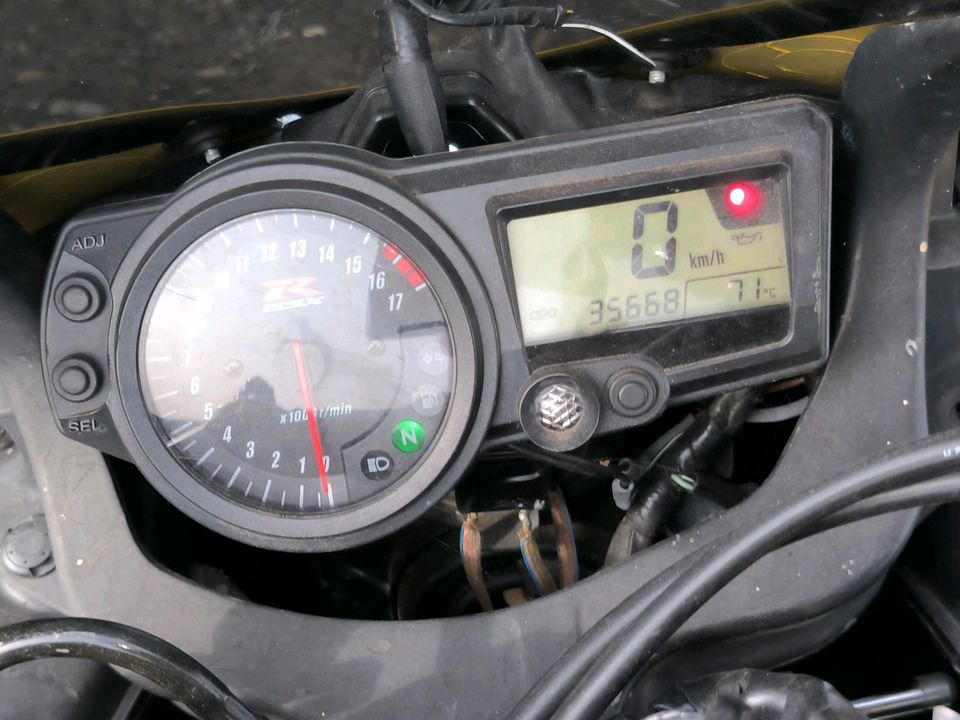 Suzuki GSX - R 600 K5 in Gladbeck