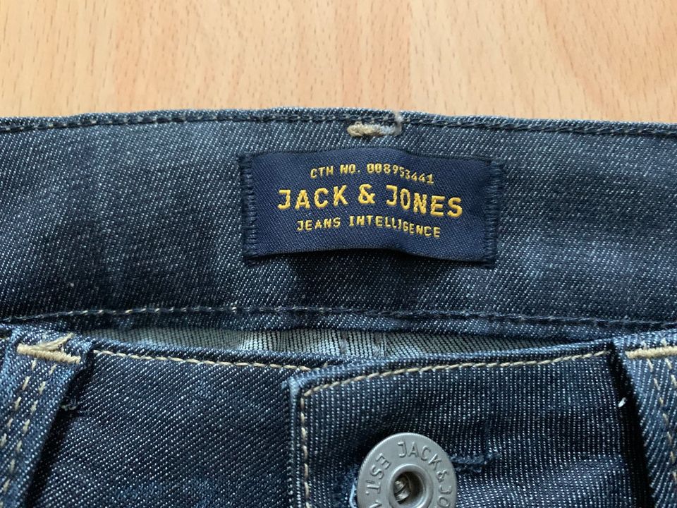 Herren Jack & Jones Jeans Hose Skinny Fit dunkelblau Größe 29/32 in Augsburg