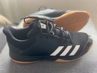 Super tolle Adidas Gr.12 non Marking Adiwear Sportschuhe Baden-Württemberg - Langenbrettach Vorschau