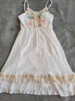 Kleid Mädchen/Damen  Gr. 158 o. S NEU Berlin - Tempelhof Vorschau