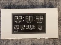 LED Wanduhr Funk-Datum-Uhrzeit und Temperatur Baden-Württemberg - Bietigheim-Bissingen Vorschau