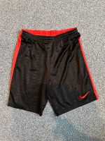 Nike kurze Jogginghose/ Shorts Stuttgart - Zuffenhausen Vorschau