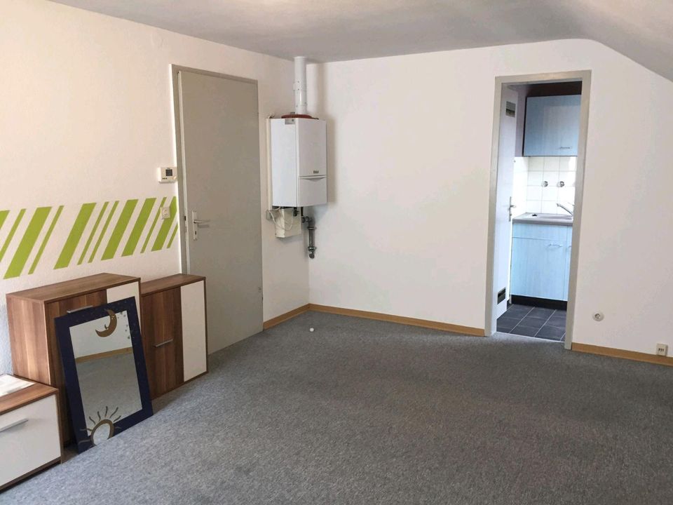 2,5-Zimmer-DG-Wohnung in Neckarsulm zu vermieten in Heilbronn