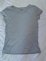 Graues Damen T-Shirt in S Leipzig - Möckern Vorschau