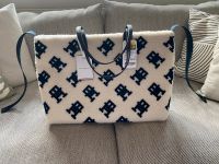 Tommy Hilfiger Shopper blau weiß Teddyfell Pankow - Weissensee Vorschau