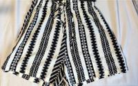 Weise Hose mit schwarzem Muster Saarland - Neunkirchen Vorschau