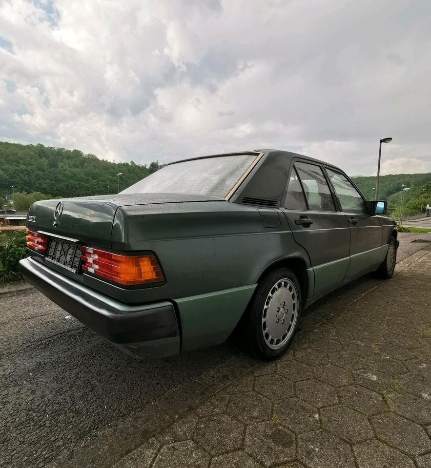 Mercedes Benz 190 E W201 2.0 Schalter in Finnentrop