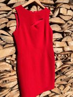 Schlichtes kraftvolles rotes Kleid Gr.36 passt auch 38/NEU Baden-Württemberg - Tuttlingen Vorschau