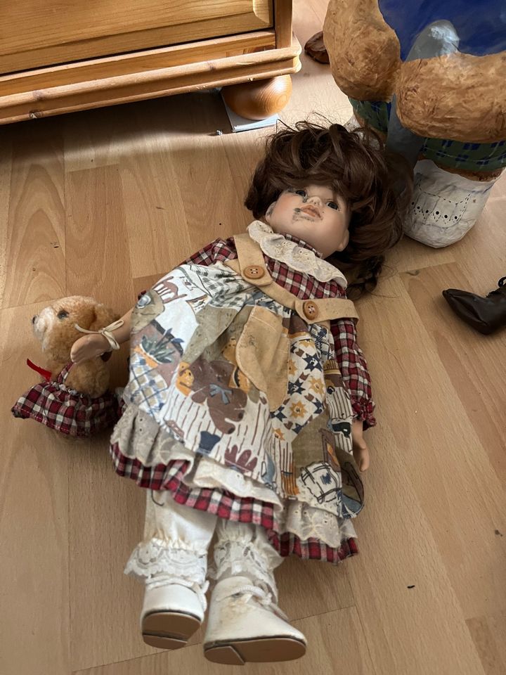 Puppen und Nippes in Schwetzingen