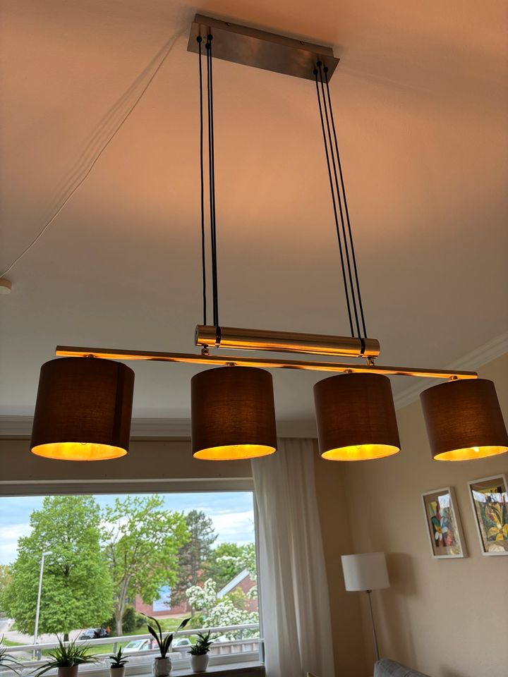 Wohnzimmer Tischlampe Aluminium/Edelstahl höhenverstellbar in Buchholz in der Nordheide