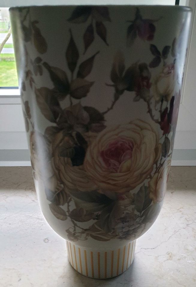 Kare Design, Ausgefallene Deko-Vase in Willich