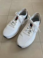 Laufschuhe Under Armour HOVR Sonic6 Größe 45,5 Bayern - Lochhausen Vorschau