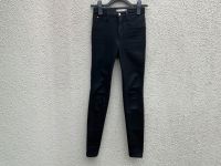 Tommy Hilfiger Skinny Hose schwarz Größe 25/30 Nürnberg (Mittelfr) - Oststadt Vorschau