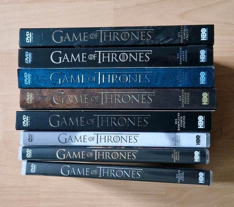 Game Of Thrones Staffel 1-8 DVD in Minden