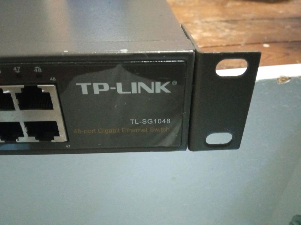 Tp-link Gigabit Switch 48 Port in Flensburg