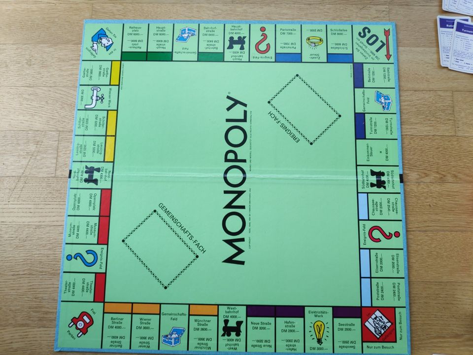 Monopoly alte DM-ausgabe mit Metallfiguren in Ottobrunn