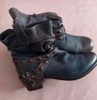 Bugatti Stiefeletten Schuhe Damen blau auf Absatz blau Größe 40 Baden-Württemberg - Hockenheim Vorschau