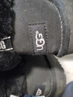 UGG's pechschwarz Gr.39 wie neu Niedersachsen - Wilhelmshaven Vorschau