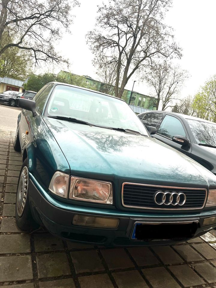 Oldtimer Audi 80 B4 in Senden