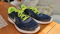 Nike Revolution 3 Sportschuhe Sneaker blau weiß neongelb Gr. 39 Nordrhein-Westfalen - Lippstadt Vorschau
