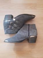 Schuhe von Catwalk in Größe 40 Wildleder Berlin - Wilmersdorf Vorschau