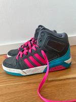 Adidas Winterschuhe Schuhe grau Gr. 36,5 Nordrhein-Westfalen - Neuss Vorschau