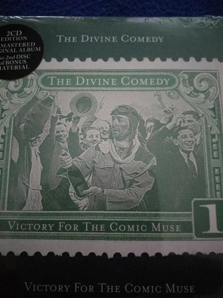 THE DIVINE COMEDY "Victory for the comic muse" in Hanau