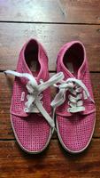 Luxe by VANS pinke Echtleder Sneaker Gr. 40,5 cutouts Lochmuster Friedrichshain-Kreuzberg - Friedrichshain Vorschau