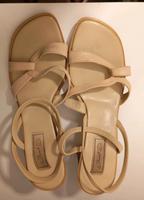 Pumps Sommer Sandale mit Absatz nude Beige gr 42 Baden-Württemberg - Vaihingen an der Enz Vorschau
