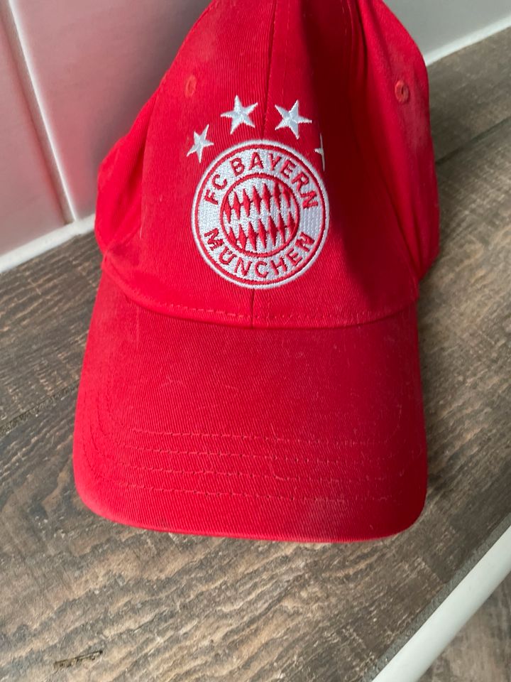 FC Bayern München Cap in Bremervörde
