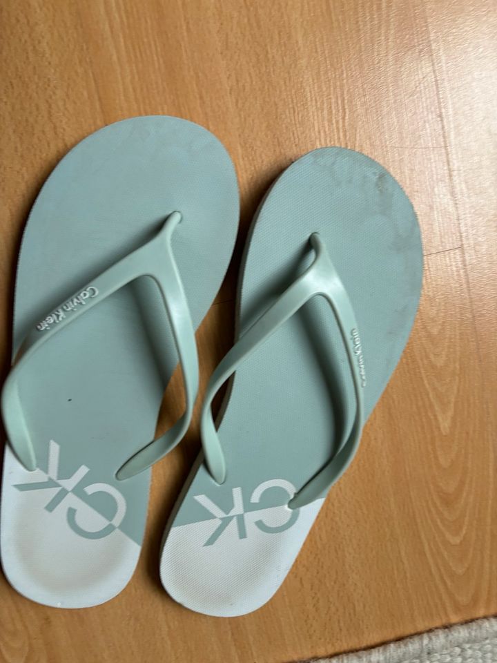 Calvin Klein flip flops mint mintgrün weiß Damen 39/40 Türkis in Siegburg