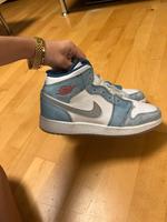 Jordan 1 mid French Blue Fire Red Dortmund - Eving Vorschau