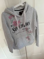 Superdry Hoodie Sweatshirt Gr. M Flower Floral grau bunt Niedersachsen - Cremlingen Vorschau