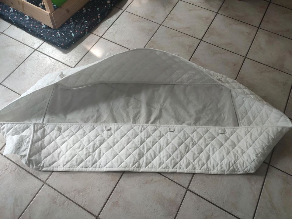 Ikea Bettumrandung 70cm×140cm in Aldenhoven