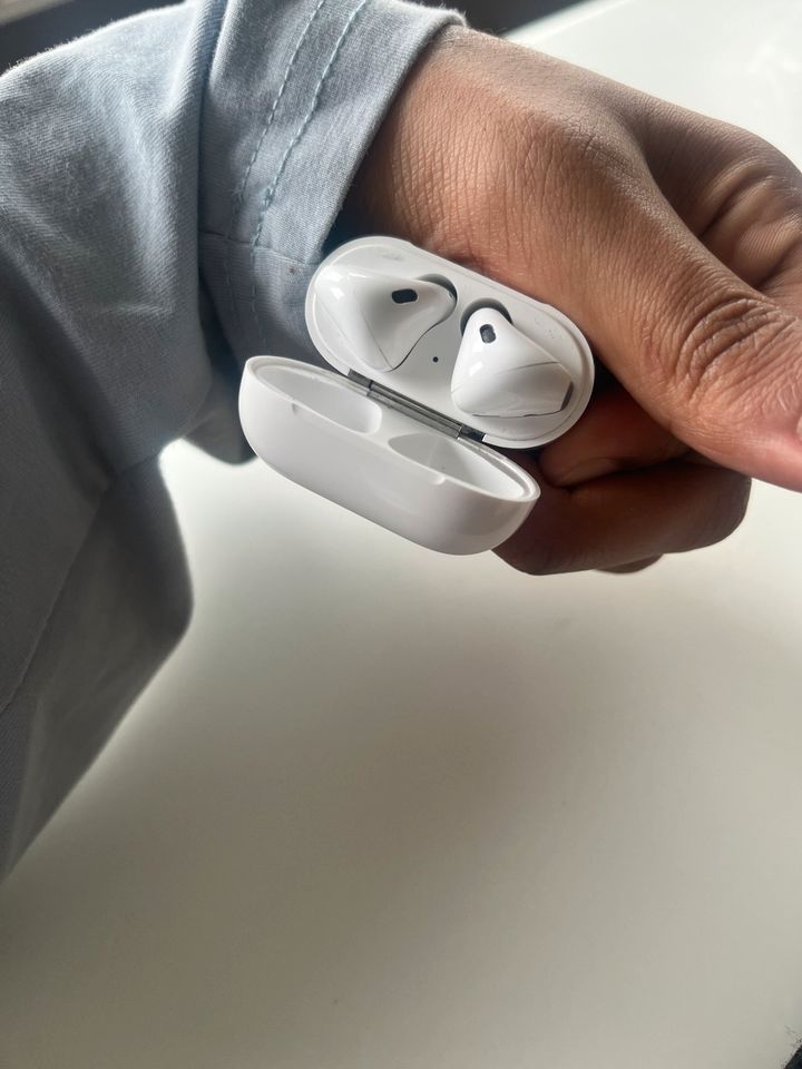 Apple Air Pods in Münster