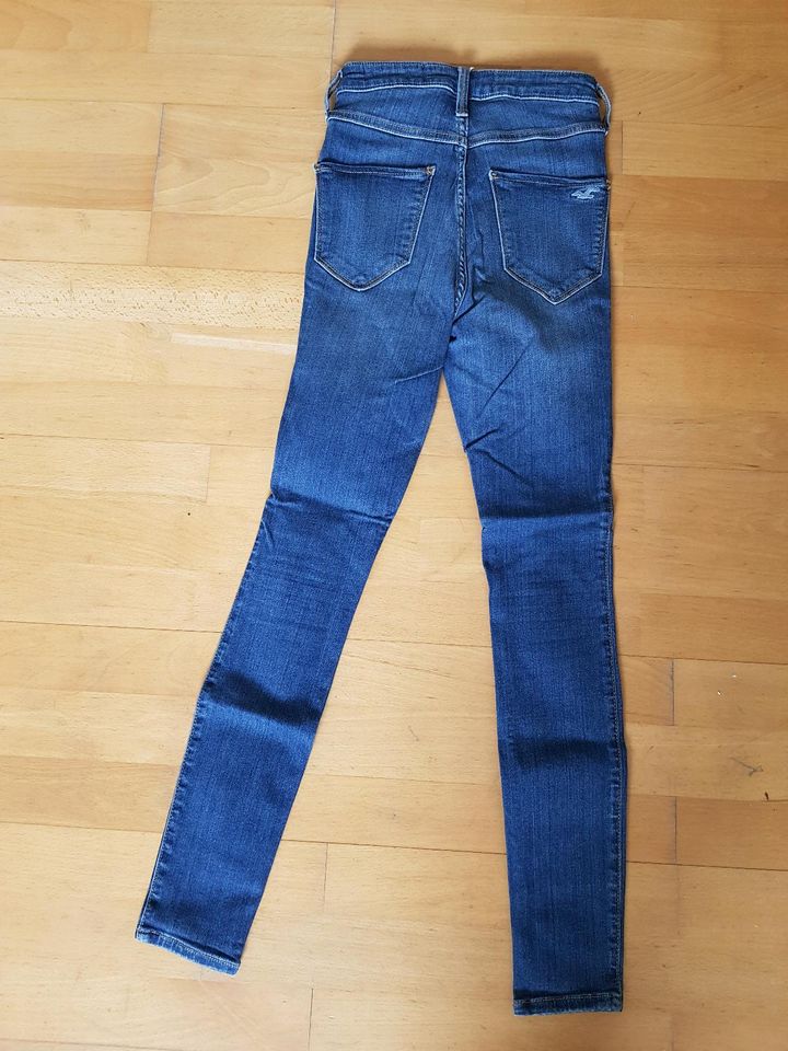 Blaue Hollister Jeans/ Hose/ Jean Legging in W23 L26 in Schöppingen