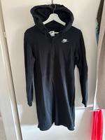 Nike Kleid mit Kapuze Sweatkleid schwarz Gr.XS Kiel - Mettenhof Vorschau