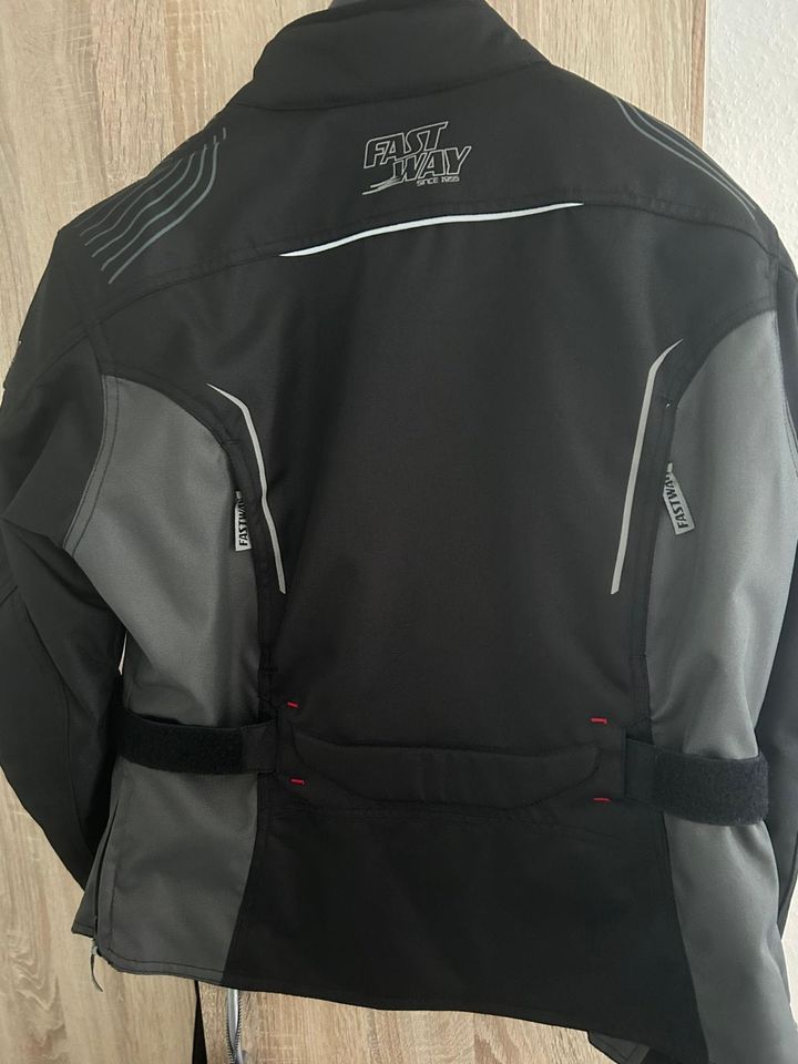 Verkaufe Damen Motorradjacke in Biederitz