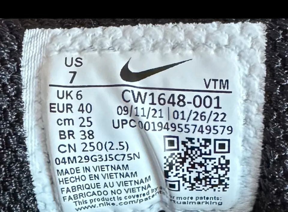 Nike Air Max Genome Schwarz in Delitzsch