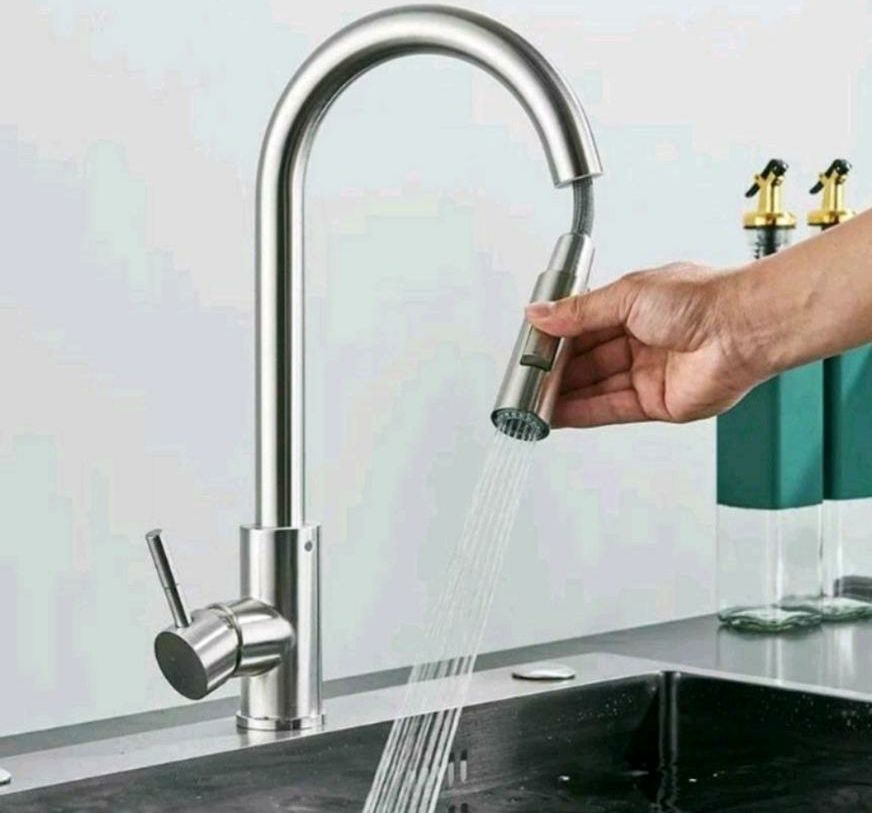 Küchenarmatur Wasserhahn Mischbatterie Brause Neu ✅ in Korschenbroich