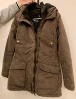 BENCH dicke Winterjacke Gr.36 Rostock - Lichtenhagen Vorschau