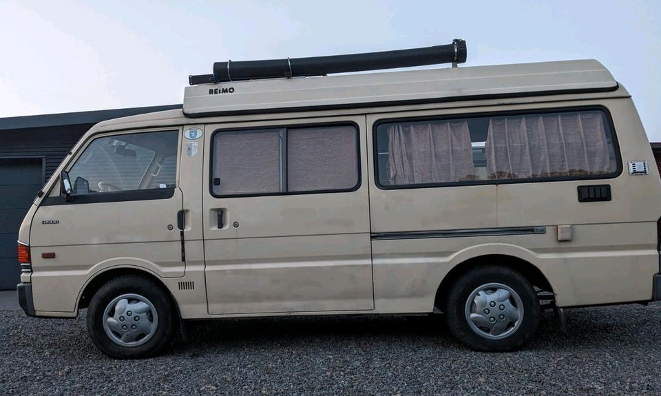 Mazda E2000 von 1987 Camper 2.0l mit A.Dach, Küche, Herd!OLDTIMER in Meppen