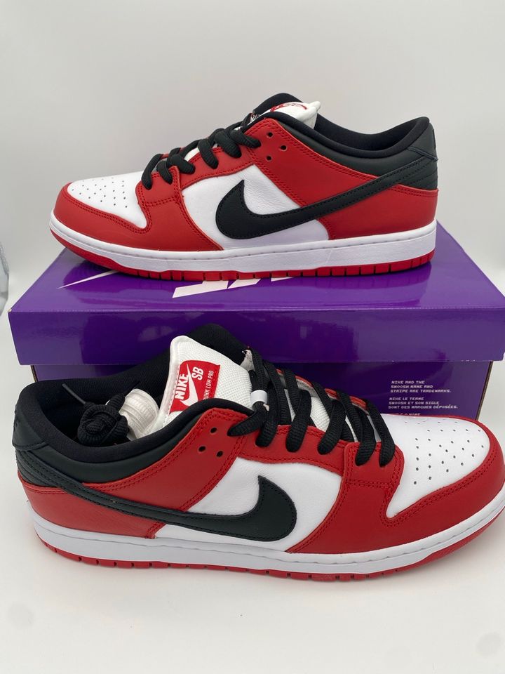 Nike SB Dunk Low J Pack Chicago Varsity Red EU 44 Herrensneaker in Filderstadt