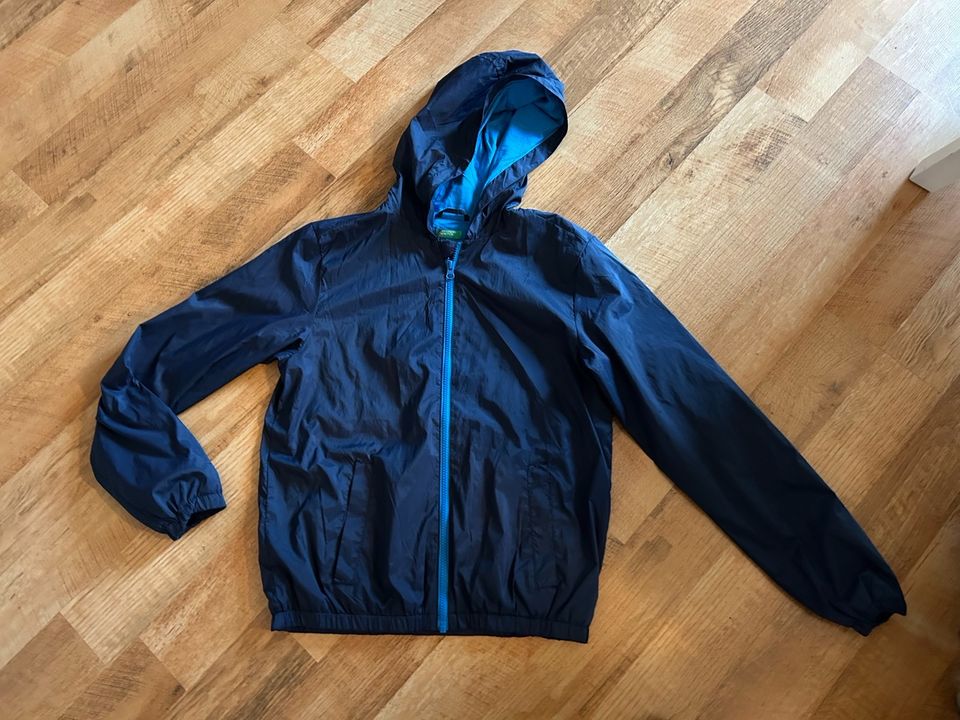 Regenjacke Benetton 152/158 in Burgdorf