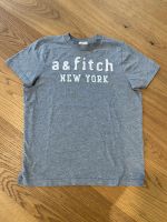 Graues T-Shirt von Abercrombie Kids in Größe XL Kr. München - Putzbrunn Vorschau