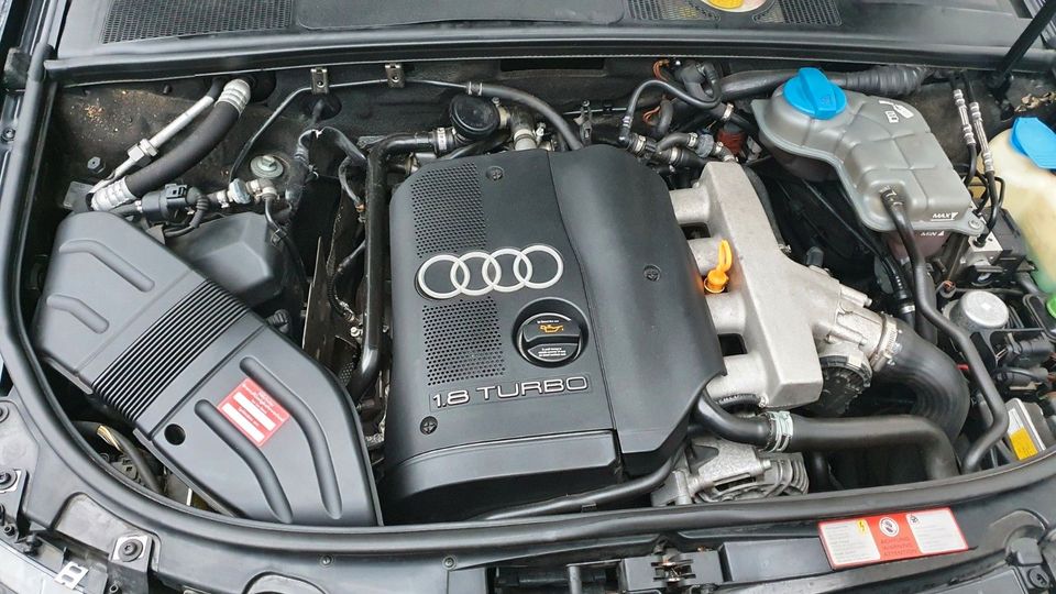 Audi Audi A4 Cabriolet 1,8 Automatik Bose PDC schwarz in Danndorf