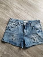 Jeans Shorts Damen Größe 42 Nordrhein-Westfalen - Dörentrup Vorschau