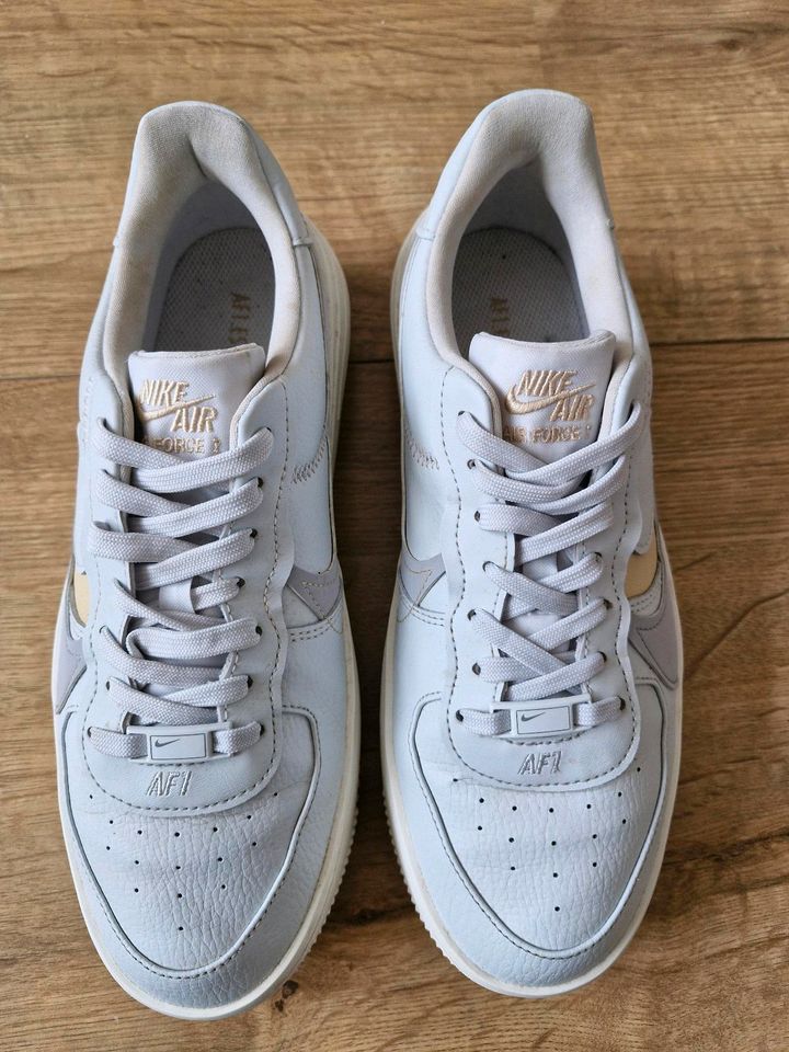 Nike Air Force 1 Sneaker Gr. 41 NP: 130€ inkl Versand in Iserlohn